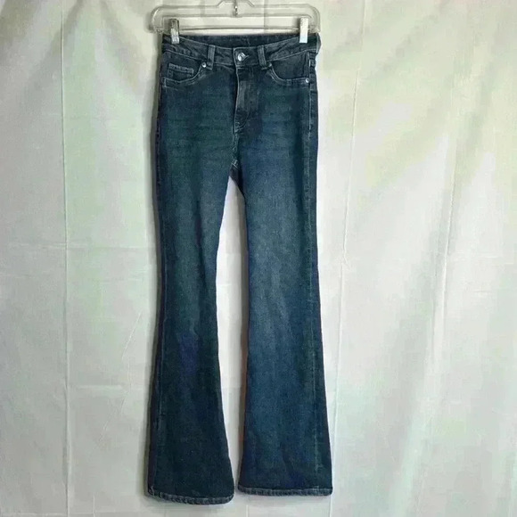 H&M blue boot cut  jeans - Picture 1 of 6